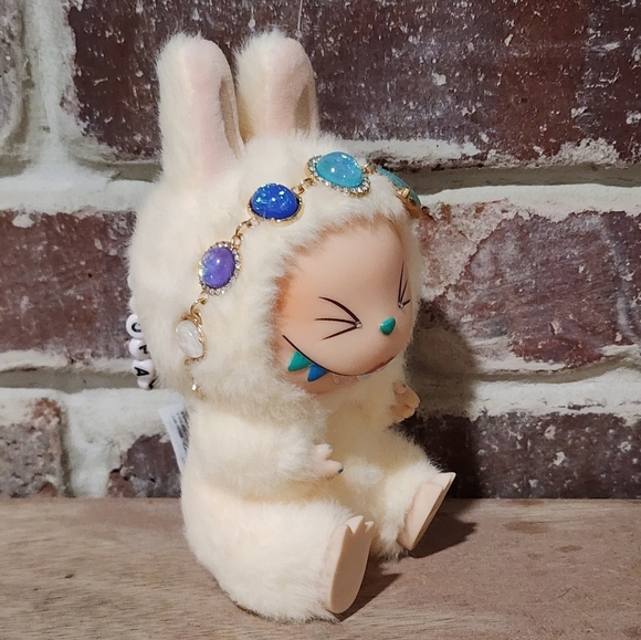 Pop Mart Opalite Custom Labubu - Picture 4 of 11